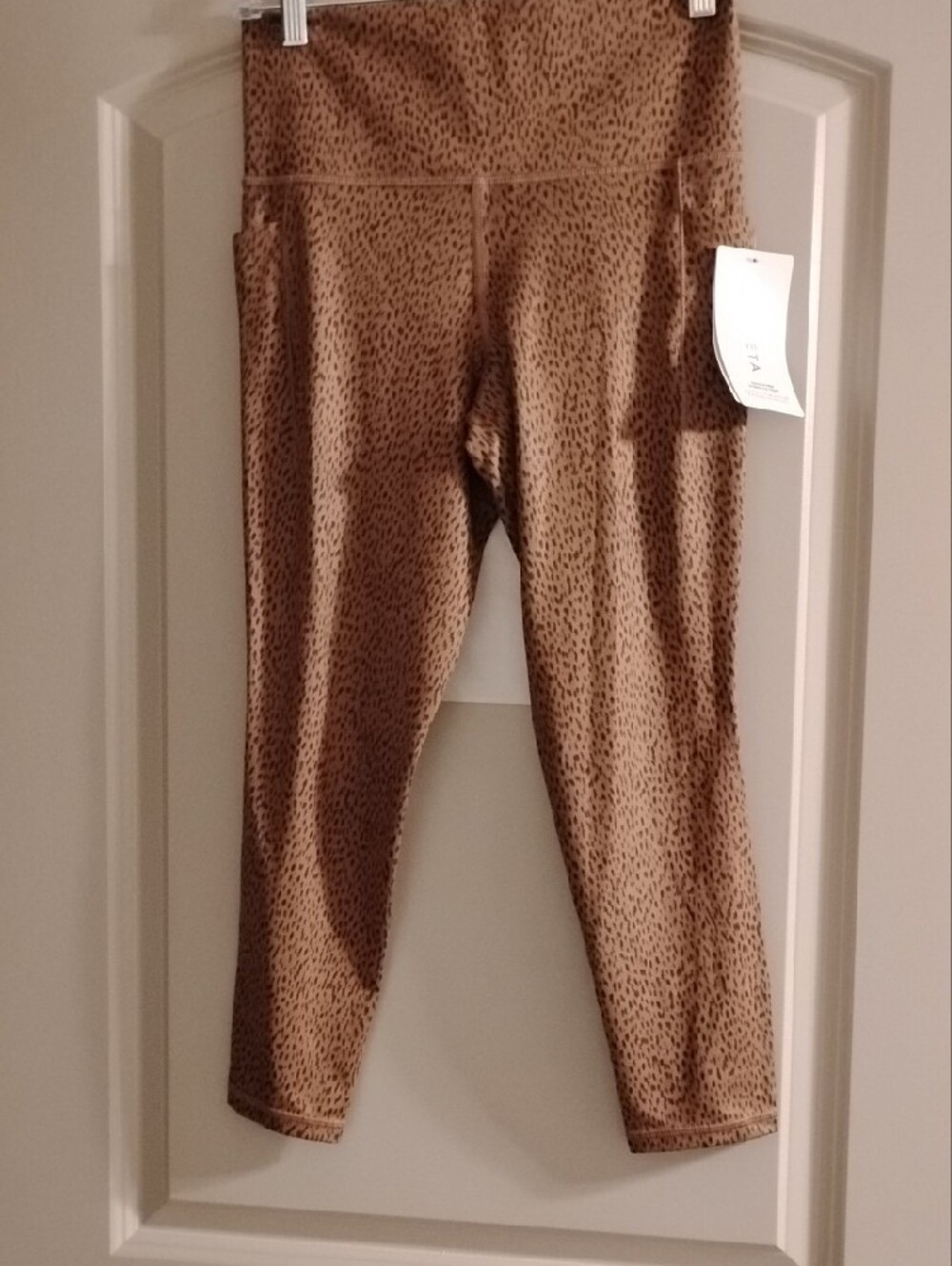 Athleta Brown Leopard-Print Jacket and Pants Set - Picture 2 of 9